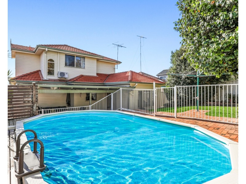 24 Roseview Avenue, Roselands NSW 2196