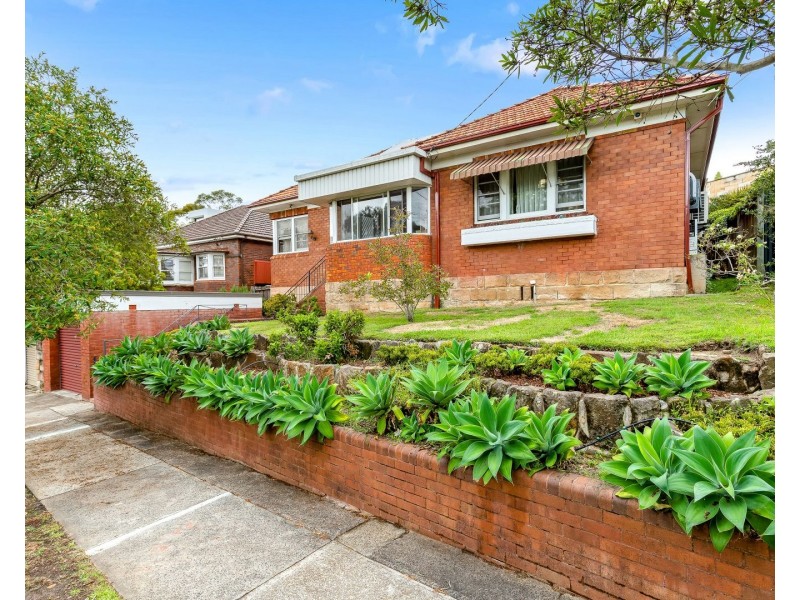 76 Prince Edward Avenue, Earlwood NSW 2206