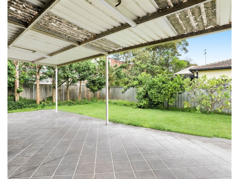 23 Nielsen Avenue, Carlton NSW 2218