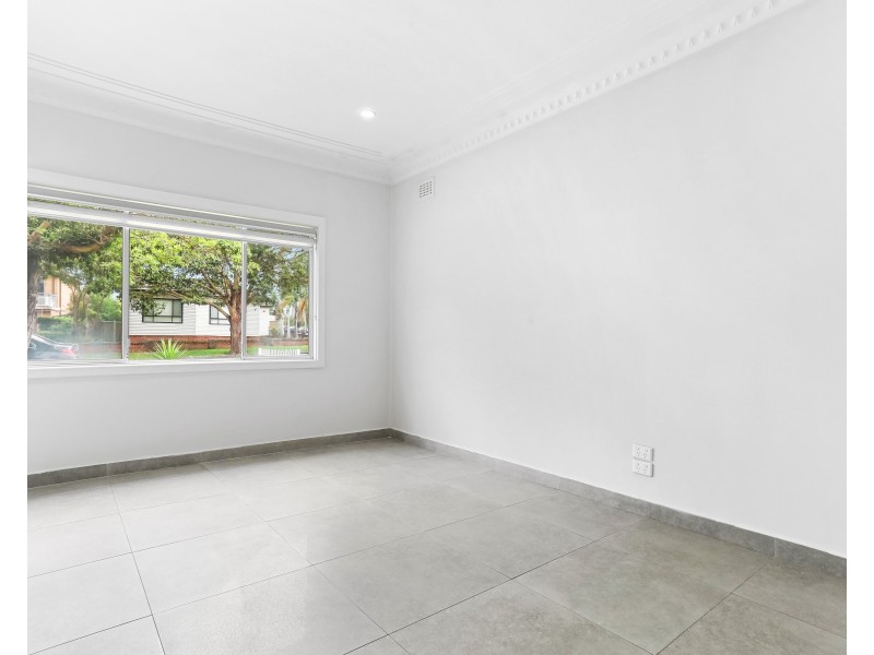 37 Carlton Parade, Punchbowl NSW 2196