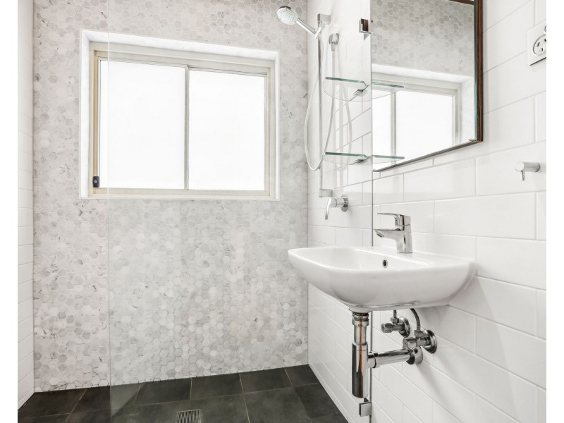 16 Locksley Road, Bexley NSW 2207