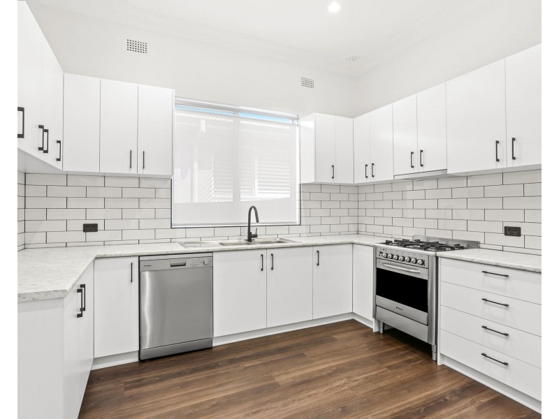 42 Sackville Street, Bardwell Valley NSW 2207