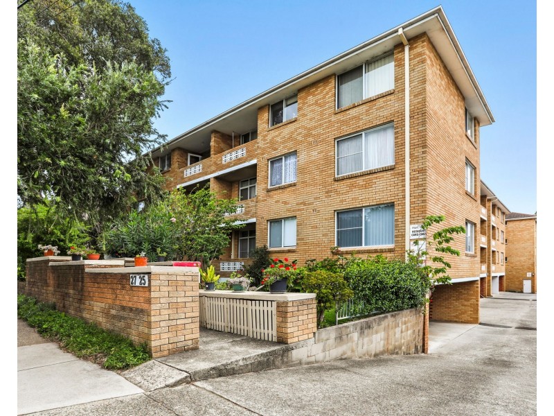 10/25 Phillip Street, Roselands NSW 2196