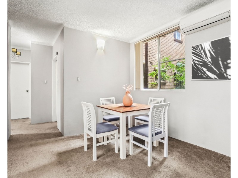 10/25 Phillip Street, Roselands NSW 2196