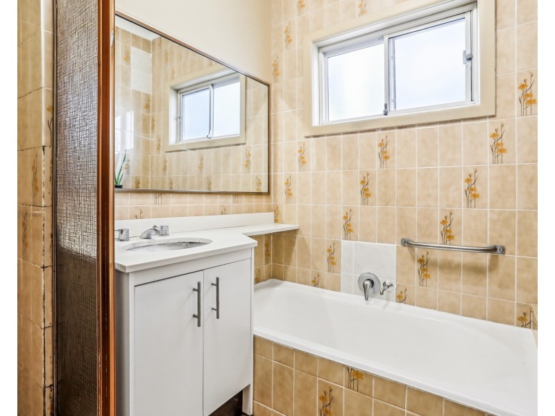 42B Glenfarne Street, Bexley NSW 2207