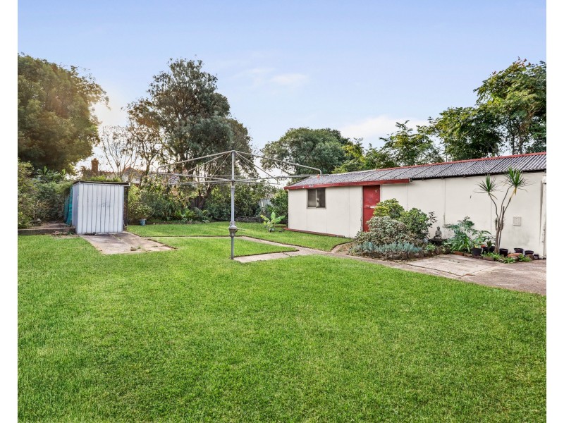 42B Glenfarne Street, Bexley NSW 2207