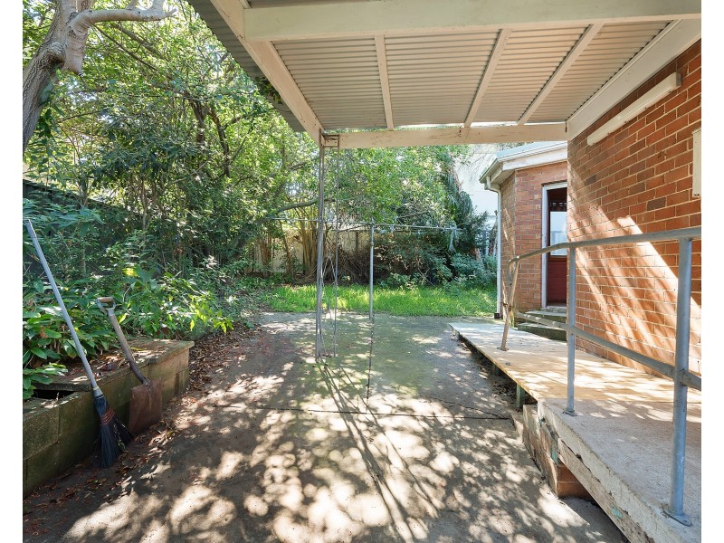 7 Low Street, Hurstville NSW 2220