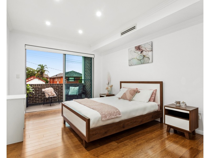 9a Dreadnought Street, Roselands NSW 2196