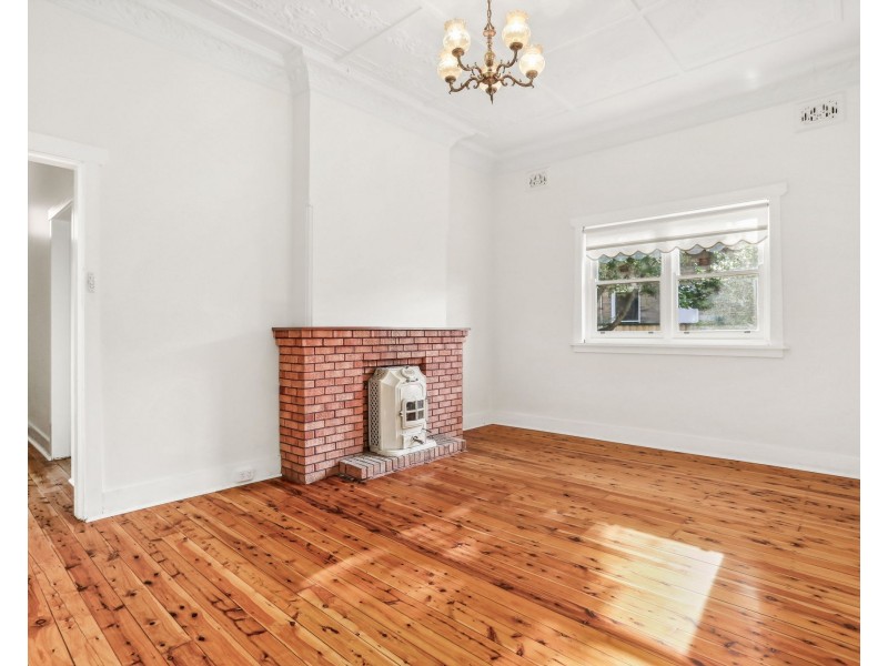 12 Besborough Avenue, Bexley NSW 2207