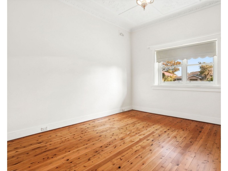 12 Besborough Avenue, Bexley NSW 2207