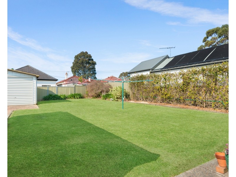 12 Besborough Avenue, Bexley NSW 2207