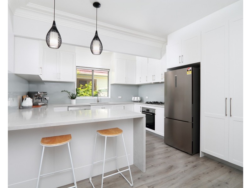 27 Martin Street, Roselands NSW 2196