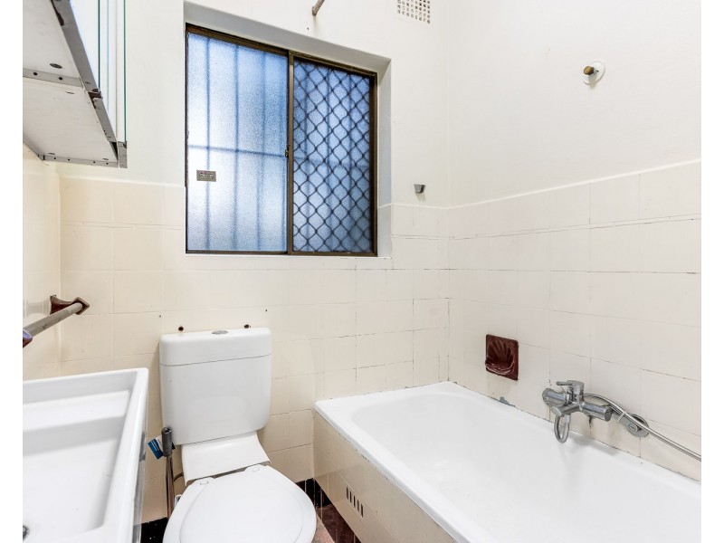 1/13 Kingsland Road South, Bexley NSW 2207