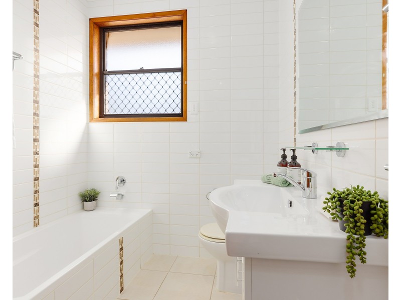 2/24 Albert Street, Bexley NSW 2207