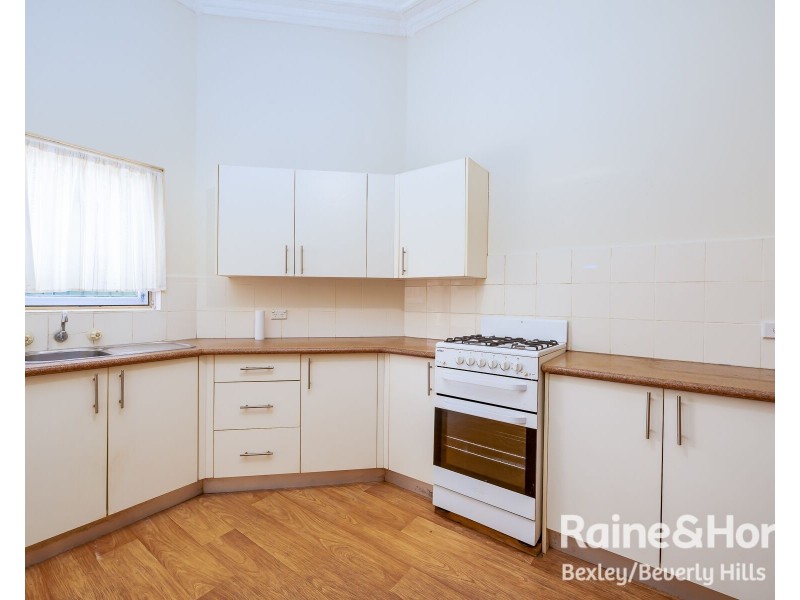 1/51 Gloucester Road, Hurstville NSW 2220