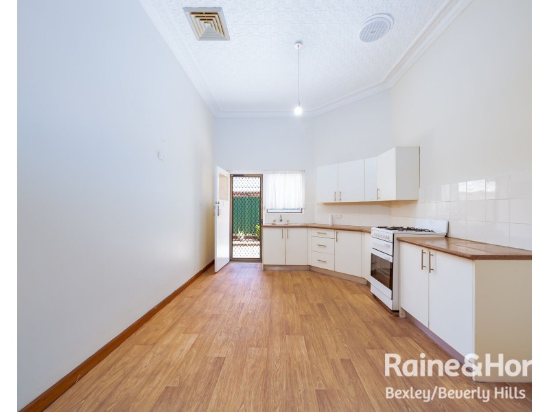 1/51 Gloucester Road, Hurstville NSW 2220