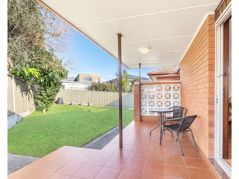 21 Enid Avenue, Roselands NSW 2196