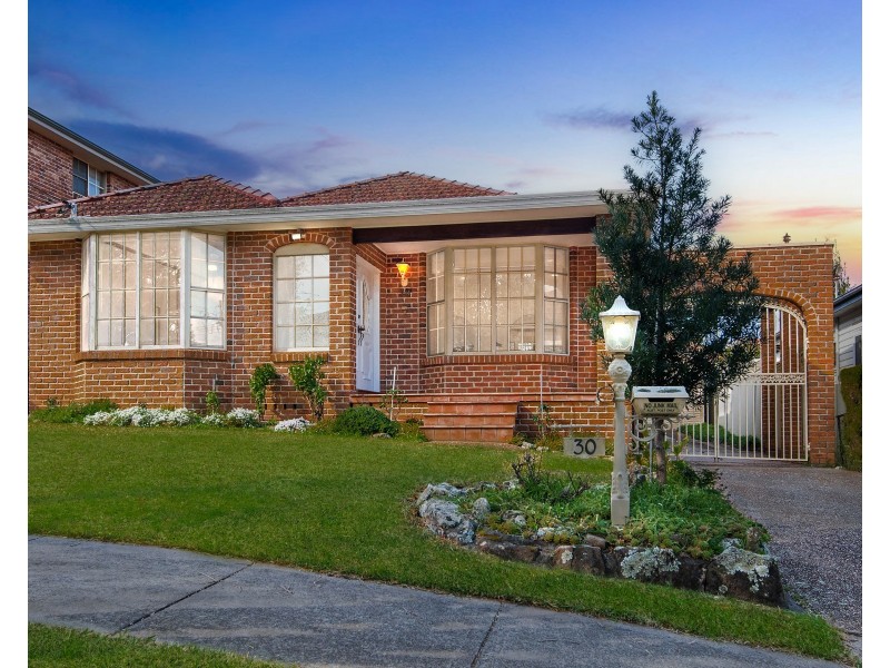 30 Raymond Avenue, Roselands NSW 2196