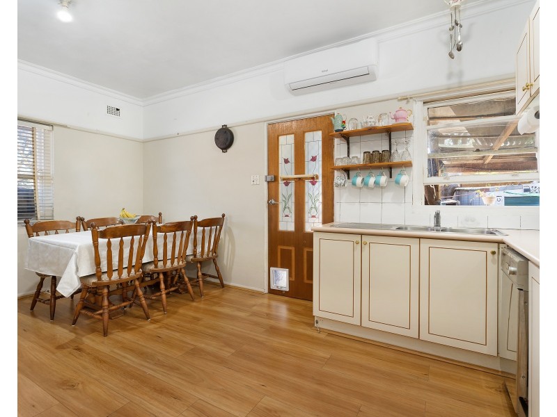 18 Macpherson Street, Hurstville NSW 2220