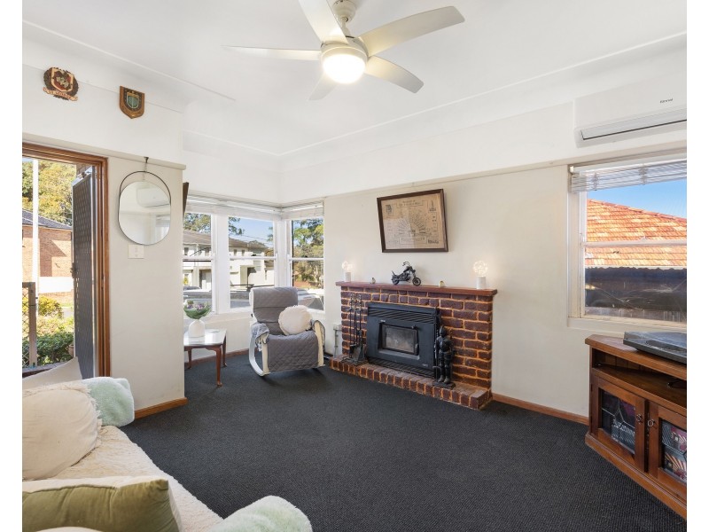 18 Macpherson Street, Hurstville NSW 2220