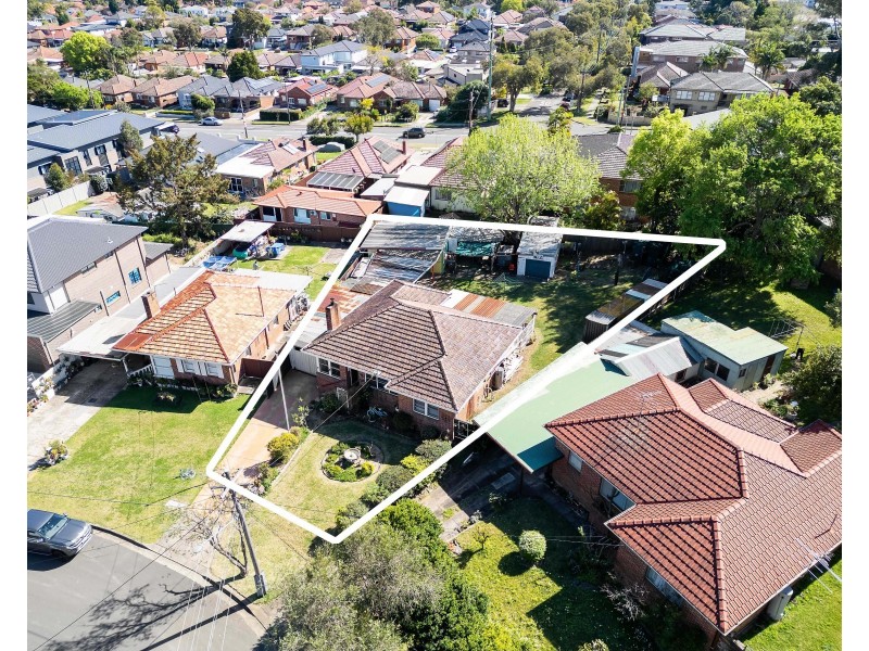 18 Macpherson Street, Hurstville NSW 2220