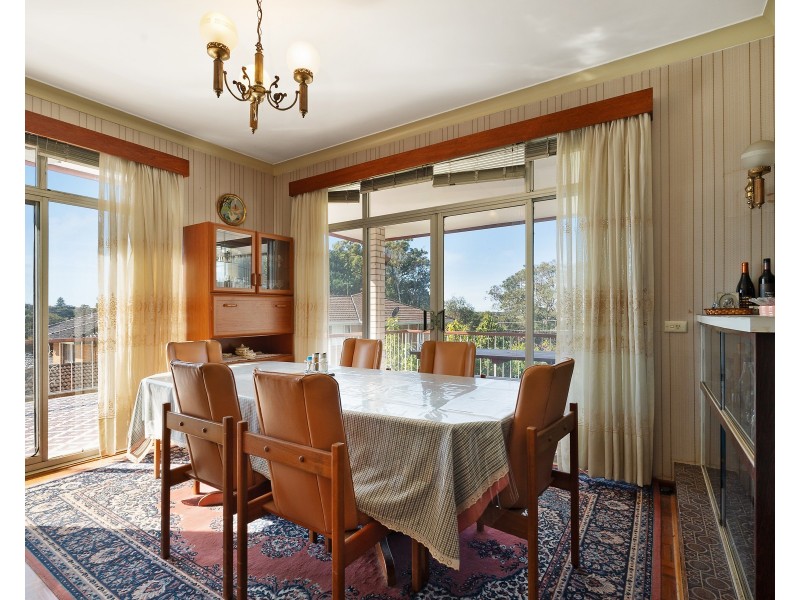 9 Bellingara Road, Sylvania NSW 2224