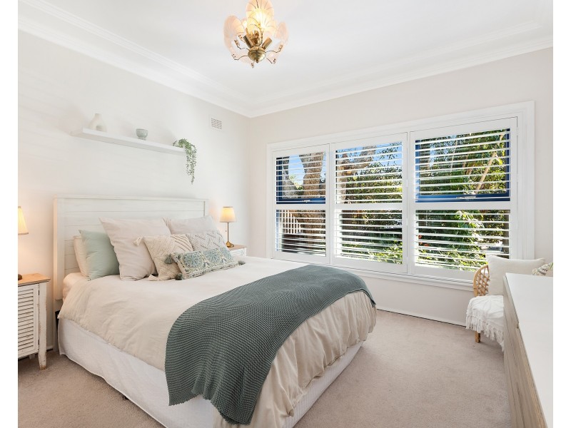 35 Lynwen Crescent, Banksia NSW 2216