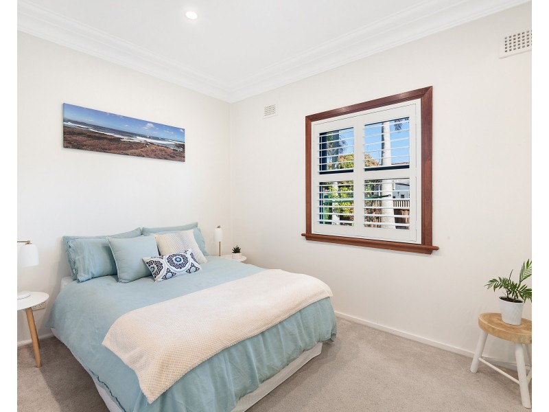 35 Lynwen Crescent, Banksia NSW 2216