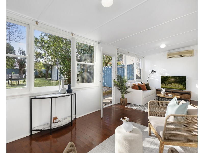 10 Jacobson Avenue, Kyeemagh NSW 2216