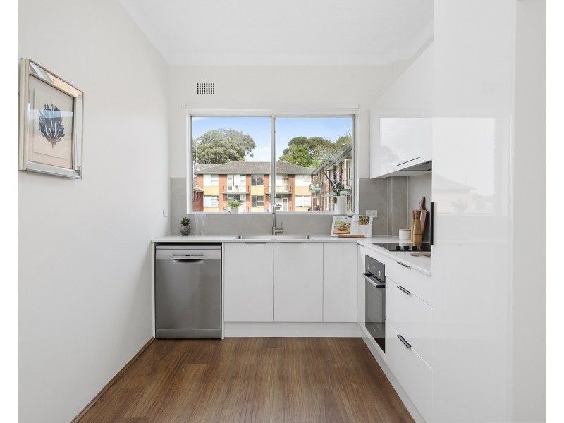 24/14 Warialda Street, Kogarah NSW 2217