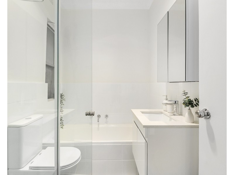 24/14 Warialda Street, Kogarah NSW 2217