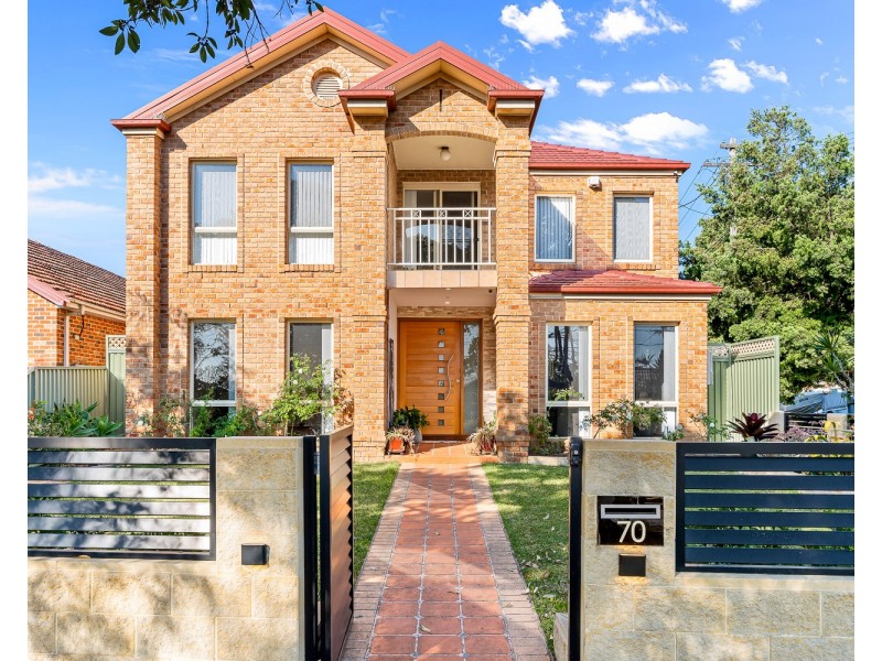 70 Welfare Avenue South, Beverly Hills NSW 2209