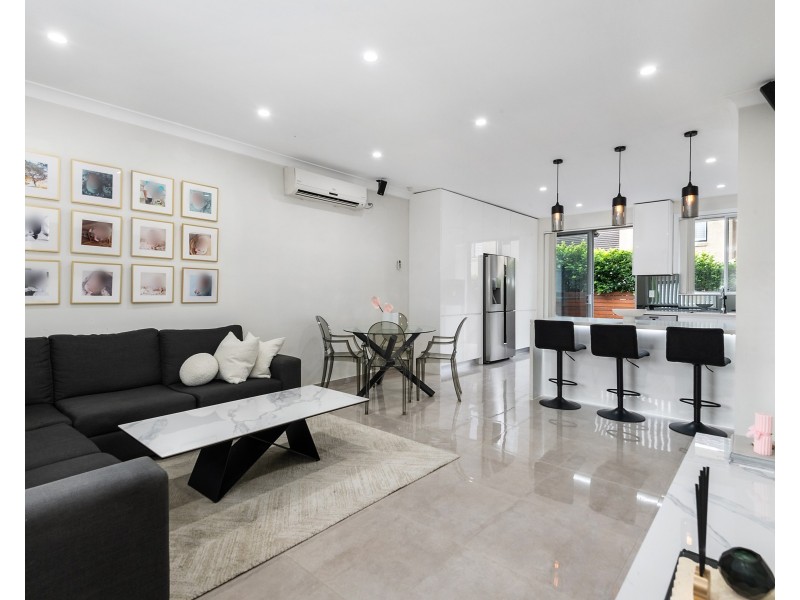 2/46 Caledonian Street, Bexley NSW 2207