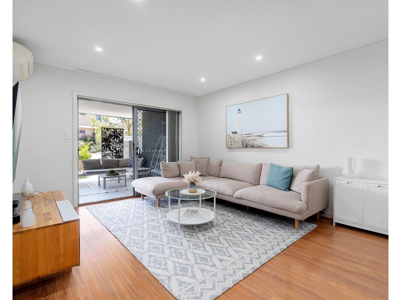 3/37 Gover Street, Peakhurst NSW 2210