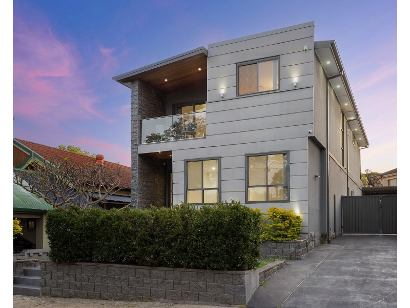 11 Shirley Street, Bexley NSW 2207