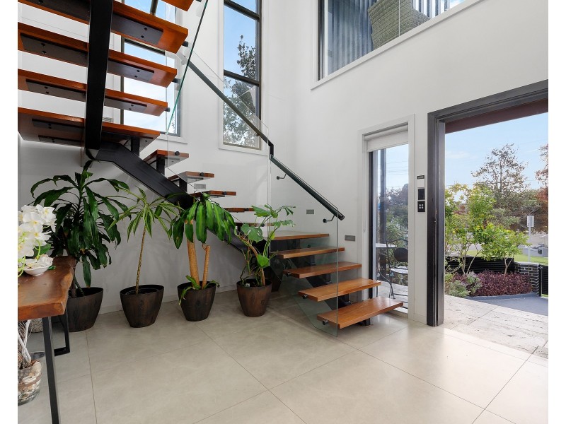 46 Roseview Avenue, Roselands NSW 2196