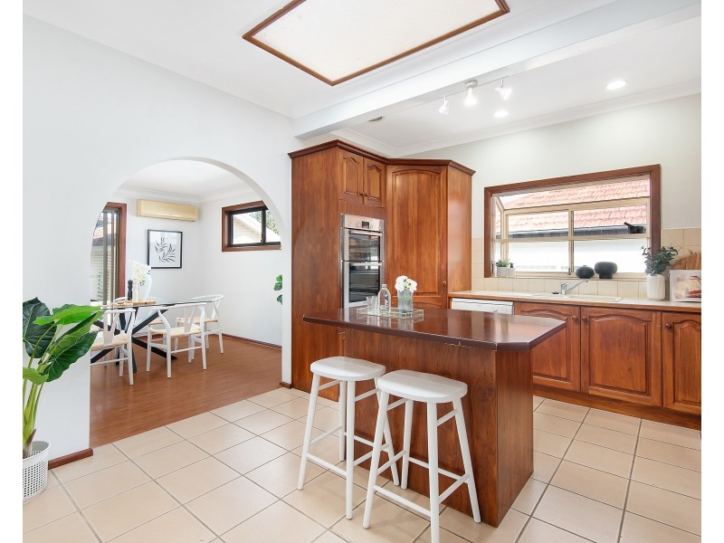 30 Raymond Avenue, Roselands NSW 2196