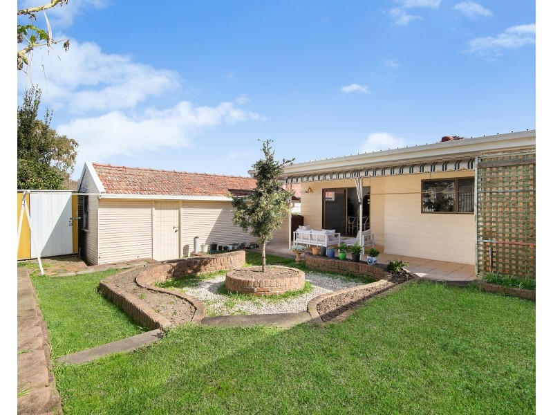 30 Raymond Avenue, Roselands NSW 2196