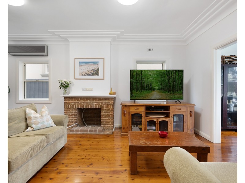 17 Macdonald Crescent, Bexley North NSW 2207