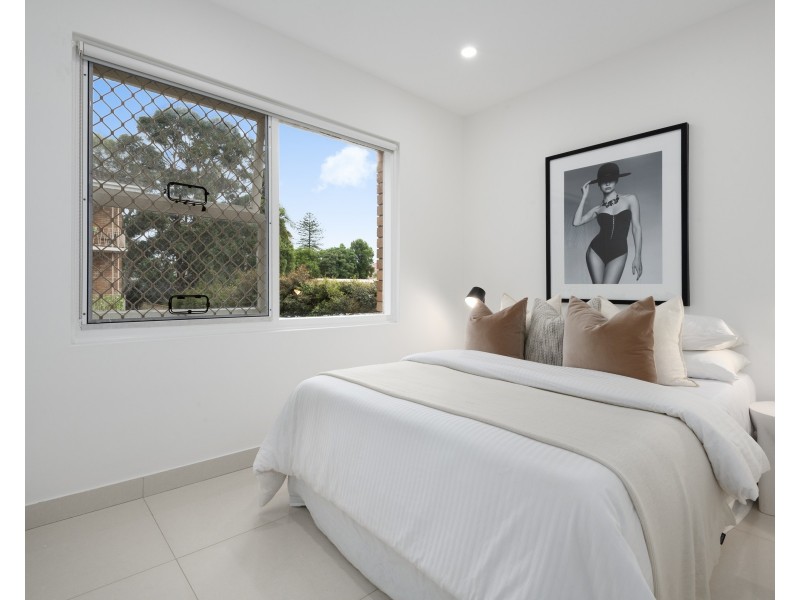 2/10 Dunmore Street North, Bexley NSW 2207