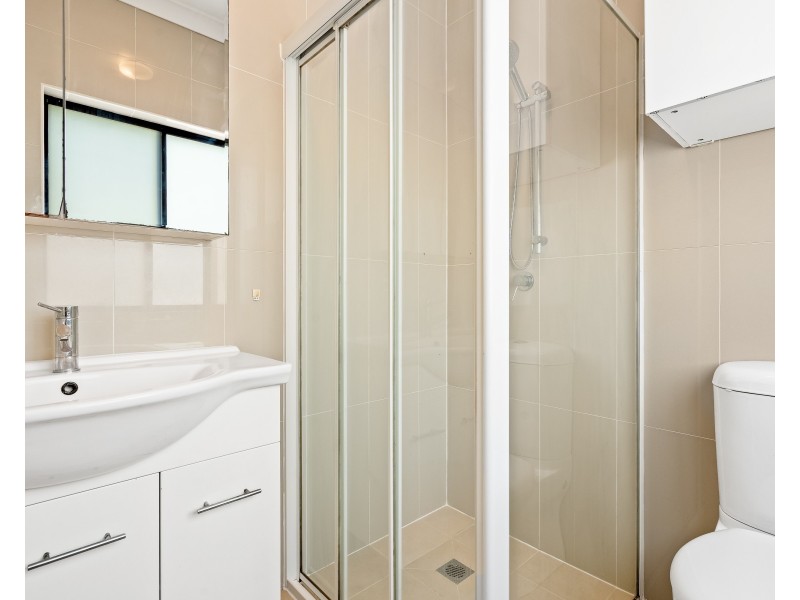 6/22 Paris Street, Carlton NSW 2218