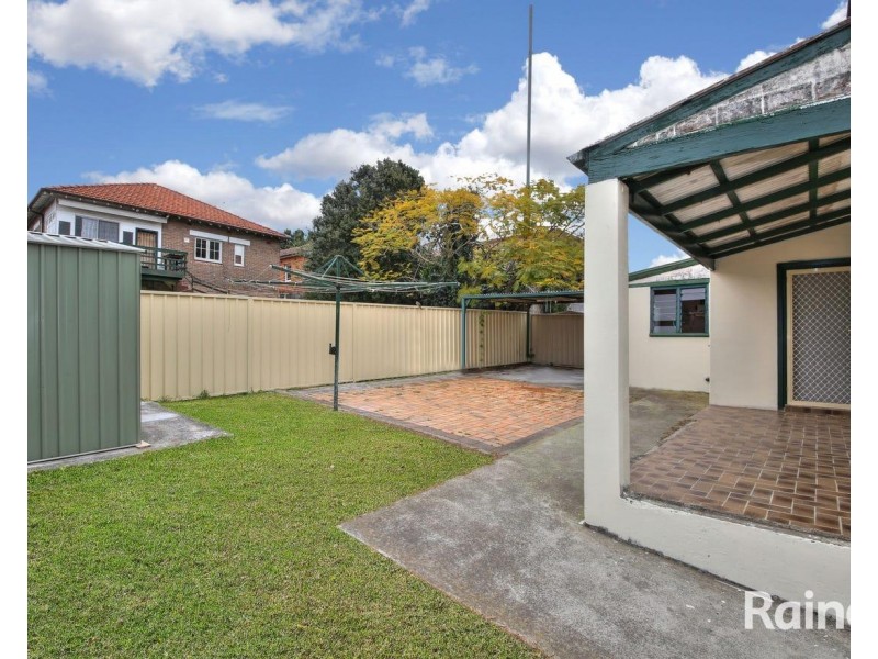 2/20 Gloucester Street, Rockdale NSW 2216