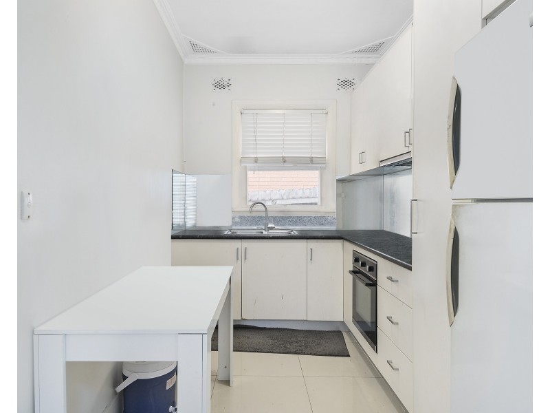 19 Chapel Street, Roselands NSW 2196