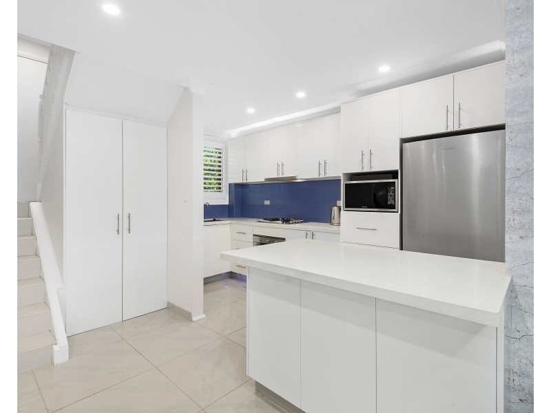 3/163 Queen Victoria Street, Bexley NSW 2207
