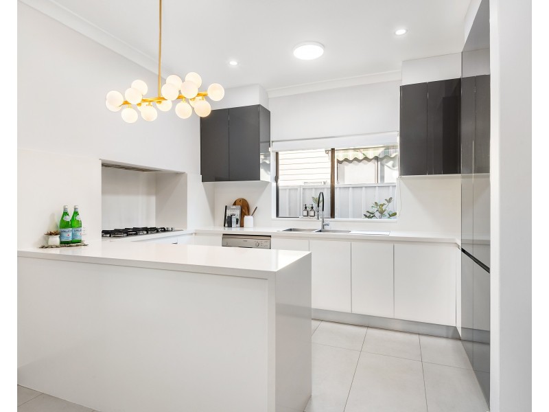 10 Leslie Road, Bexley NSW 2207