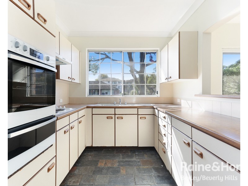 13/26-30 Hampton Court Road, Carlton NSW 2218