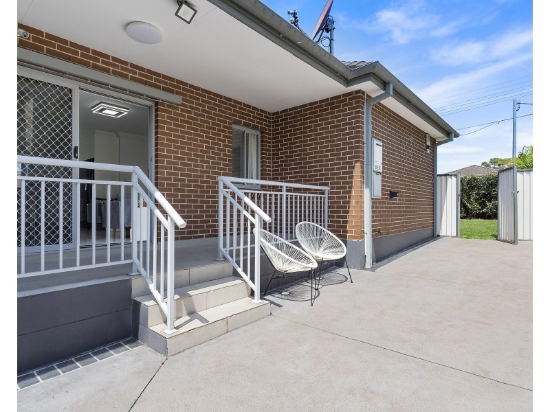 1/74 Connemarra Street, Bexley NSW 2207