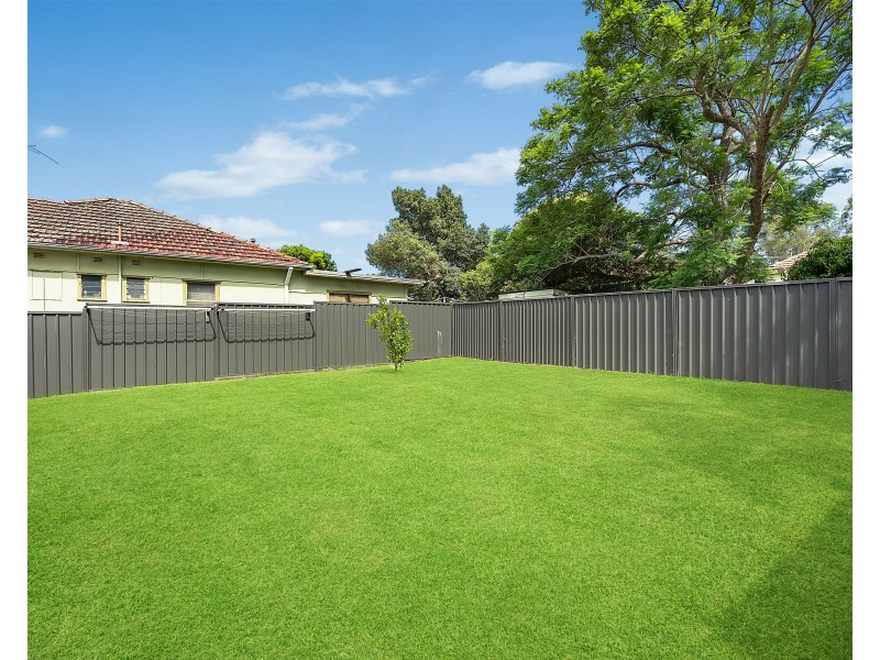 88 Bonds Road, Roselands NSW 2196