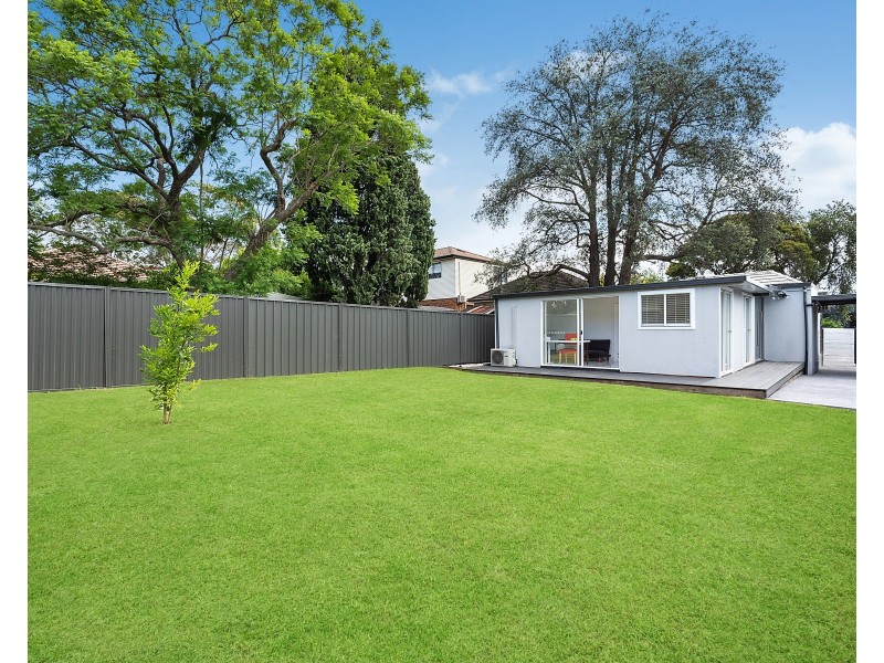 88 Bonds Road, Roselands NSW 2196
