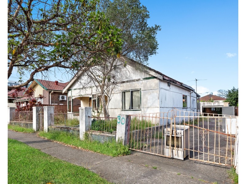 30 Charlotte Street, Campsie NSW 2194
